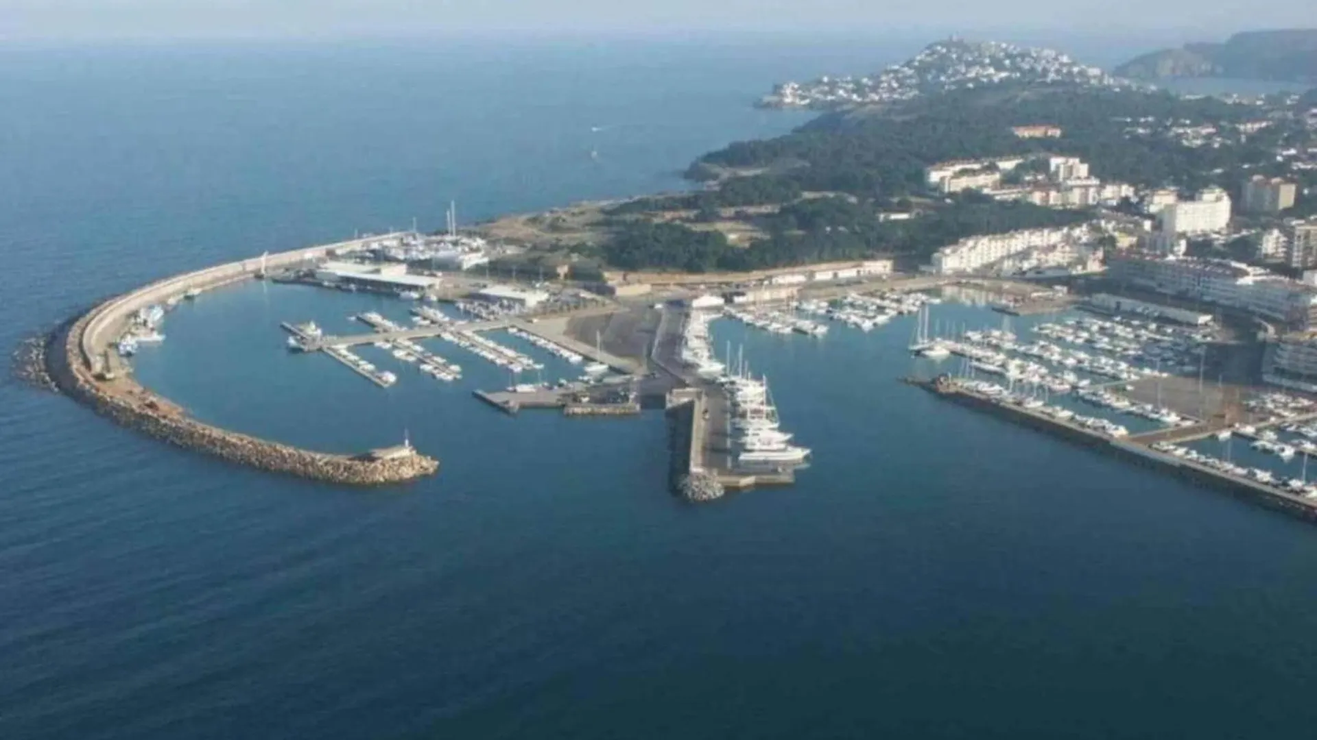 The Apartment In L' Escala 0*,  İspanya